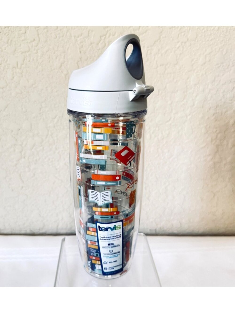 New Tervis Insulated Water Bottle Scholastic Book Pattern Lid 24oz BPA-Free